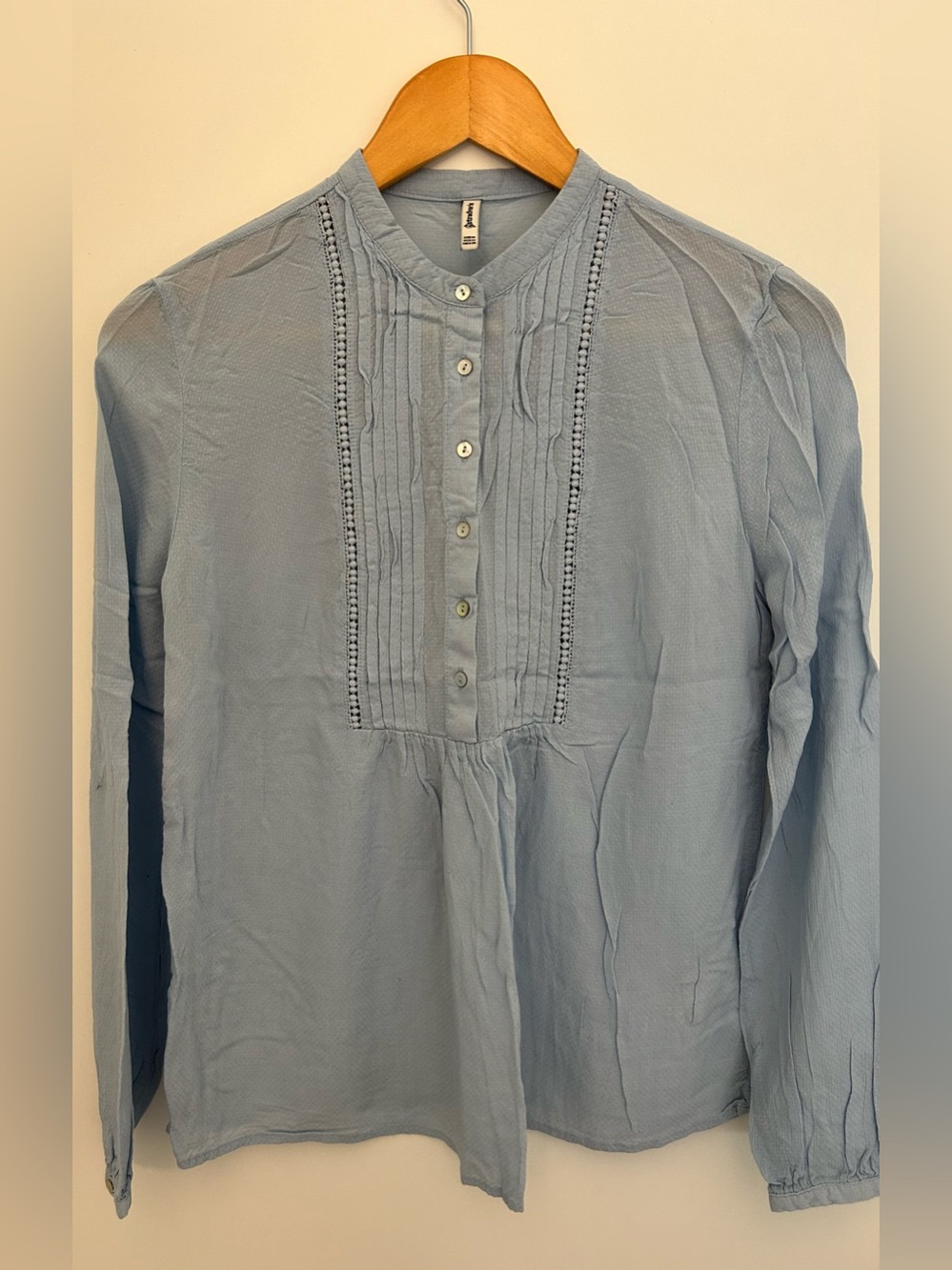 stradivarius Light Blue Pintuck Button-Front Shirt